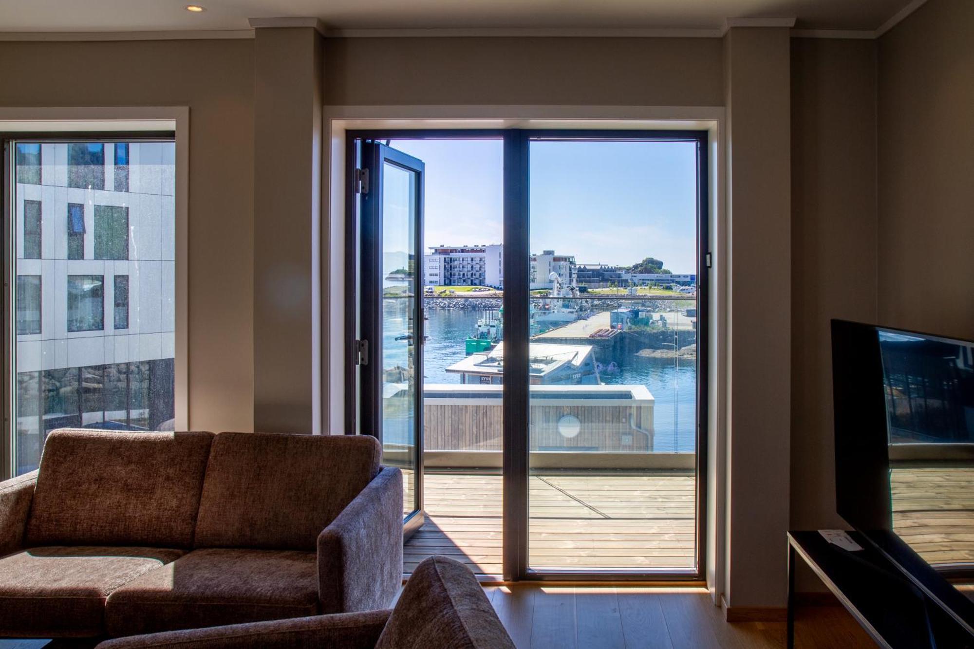 Avisgata Apartments Svolvær Kültér fotó